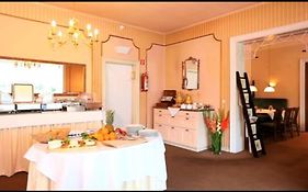 Hotel Royal